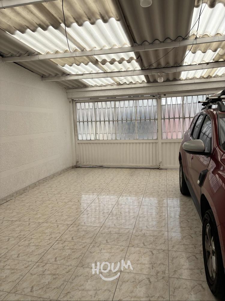 Casa de 3 alcobas en venta en Quiroga, Bogotá, 238 m² · foto 4 de 24
