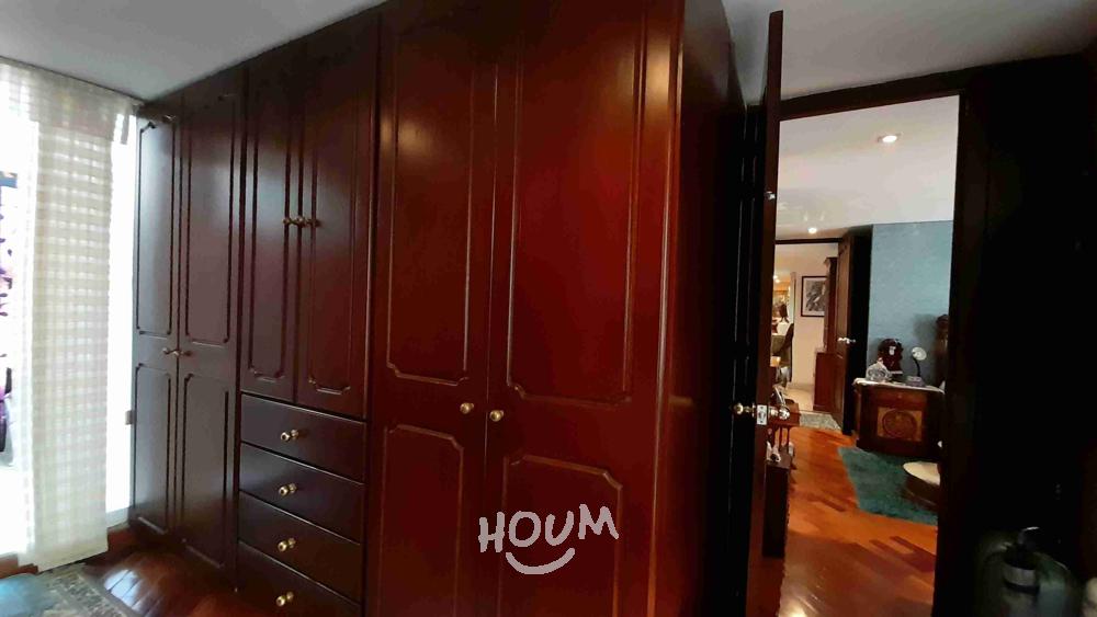 Apartamento de 5 alcobas en venta en Chicó Norte Ii, Bogotá, 280 m² · foto 13 de 24