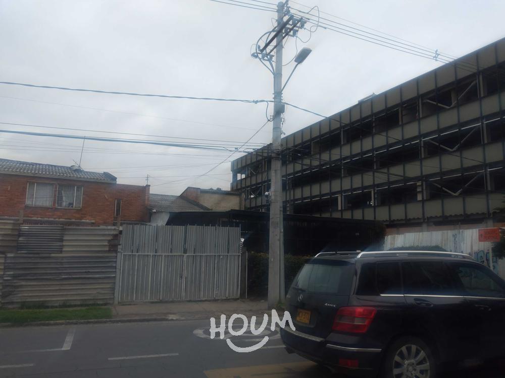 Casa de 4 alcobas en venta en San Felipe, Bogotá, 262 m² · foto 4 de 24