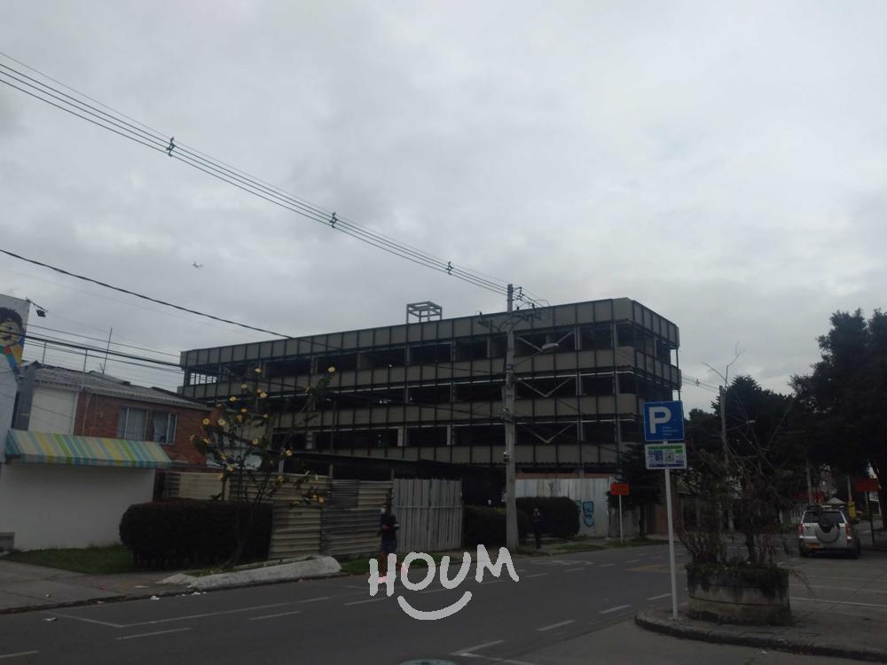 Casa de 4 alcobas en venta en San Felipe, Bogotá, 262 m² · foto 7 de 24