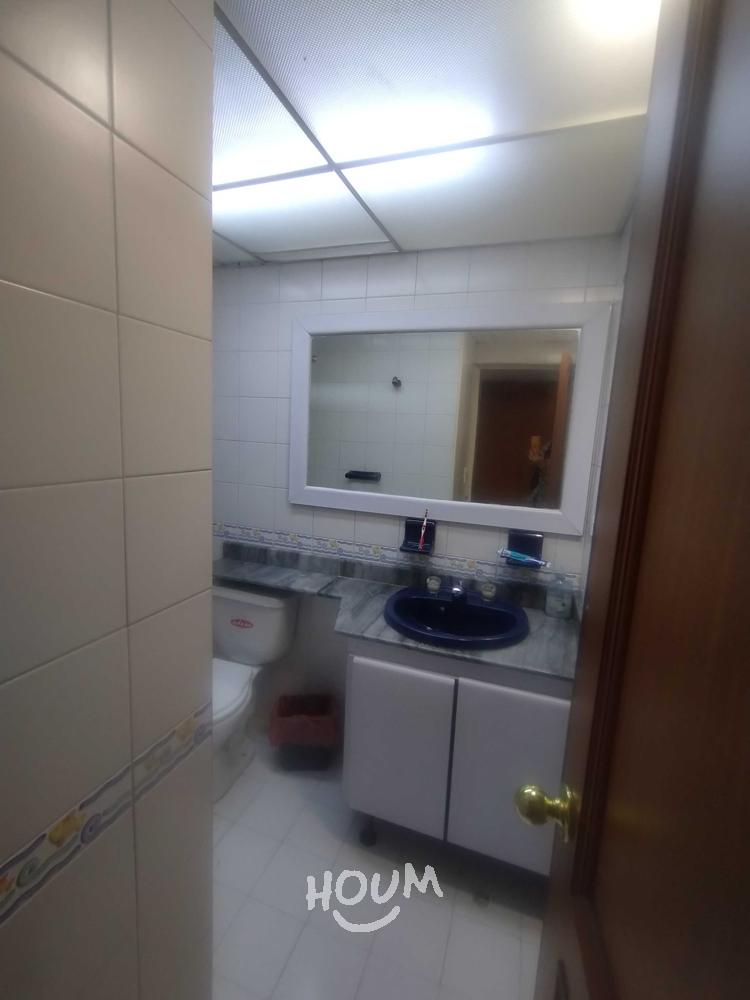 Apartamento de 5 alcobas en venta en Ciudad Salitre, Bogotá, 130 m² · foto 15 de 24