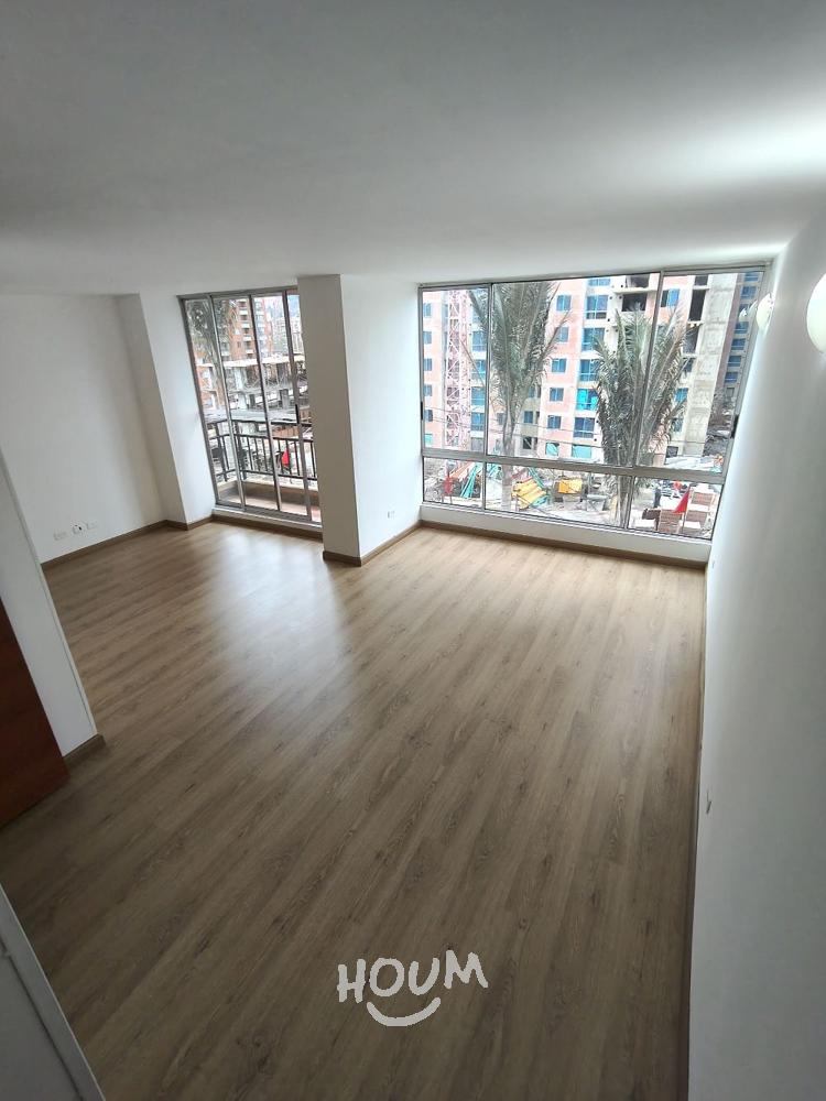 Apartamento de 3 alcobas en venta en Santa Lucía Norte, Engativá, Bogotá, 73 m² · foto 2 de 24