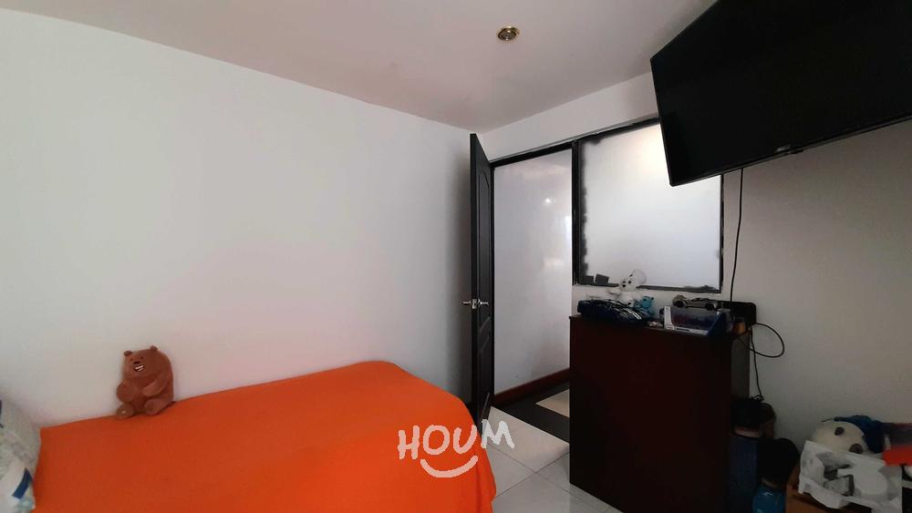 Casa de 6 alcobas en venta en El Lago, Bogotá, 78 m² · foto 10 de 24