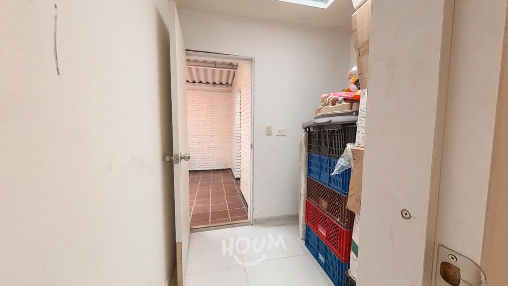 Casa de 4 alcobas en venta en La Alborada, La Floresta, Bogotá, 126 m² · foto 8 de 16