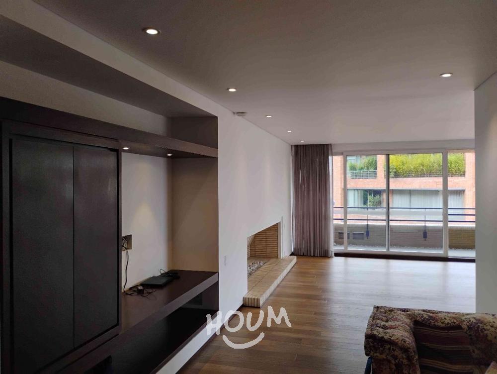 Apartamento de 3 alcobas en venta en Toscama, Bogotá, 318 m² · foto 22 de 24