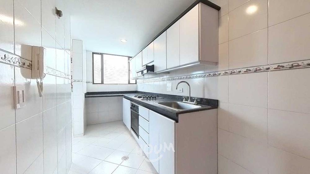 Apartamento de 2 alcobas en venta en Quimran, Bogotá, 90 m² · foto 3 de 13