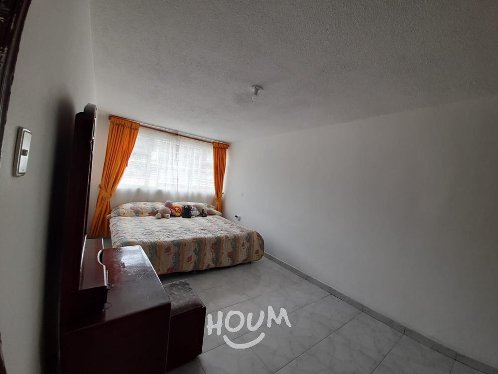 Casa de 7 alcobas en venta en San Rafael, San Rafael, Bogotá, 380 m² · foto 3 de 24