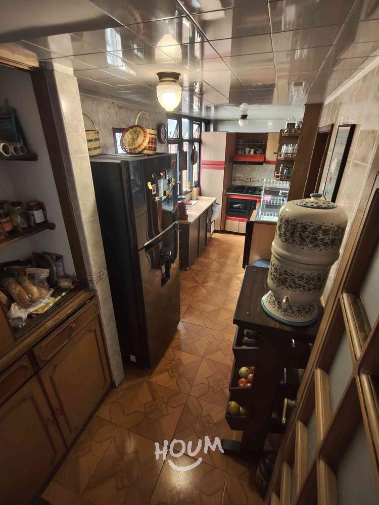 Apartamento de 4 alcobas en venta en El Recuerdo, Bogotá, 263 m² · foto 4 de 24