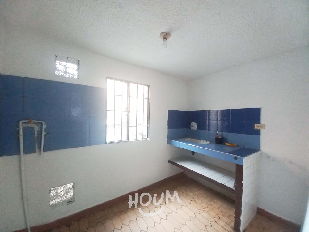 Casa de 7 alcobas en venta en San Isidro, Bogotá, 130 m² · foto 8 de 11