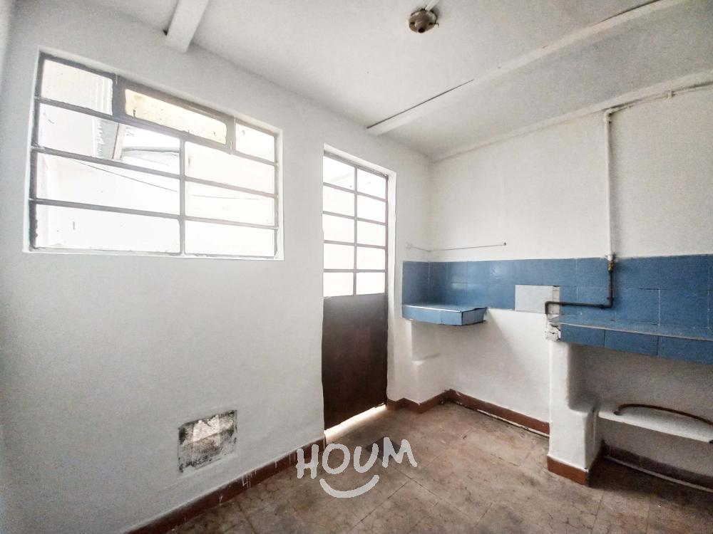 Casa de 7 alcobas en venta en San Isidro, Bogotá, 130 m² · foto 9 de 11