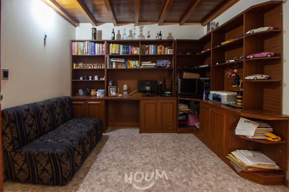Casa de 5 alcobas en venta en Los Andes, Los Andes, Bogotá, 300 m² · foto 5 de 17