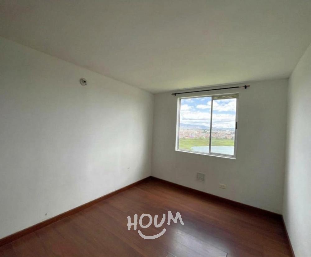 Apartamento de 3 alcobas en venta en Gran Granada, Bogotá, 72 m² · foto 6 de 11