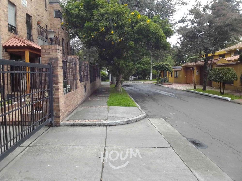 Casa de 3 alcobas en venta en Tarragona, Bogotá, 150 m² · foto 12 de 24