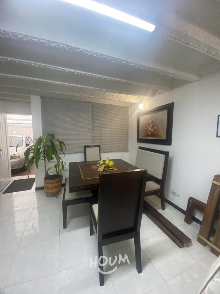 Casa de 6 alcobas en venta en Villas Del Madrigal, Bogotá, 320 m² · foto 12 de 24