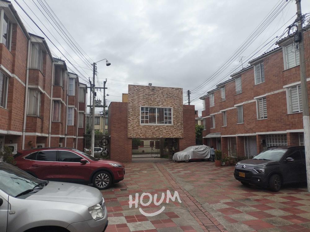 Casa de 4 alcobas en venta en Portales Del Norte, Britalia, Bogotá, 108 m² · foto 5 de 19