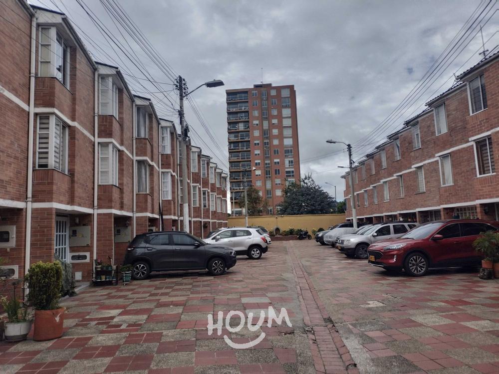 Casa de 4 alcobas en venta en Portales Del Norte, Britalia, Bogotá, 108 m² · foto 4 de 19
