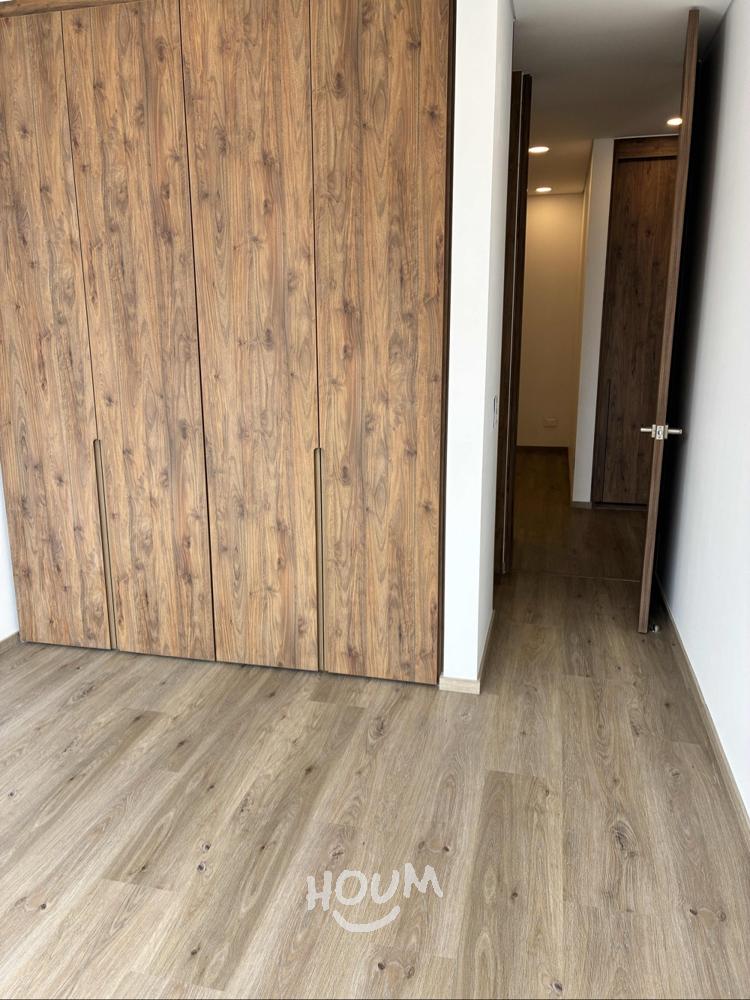 Apartamento de 3 alcobas en venta en Ciudad Salitre Oriental, Bogotá, 128 m² · foto 17 de 24