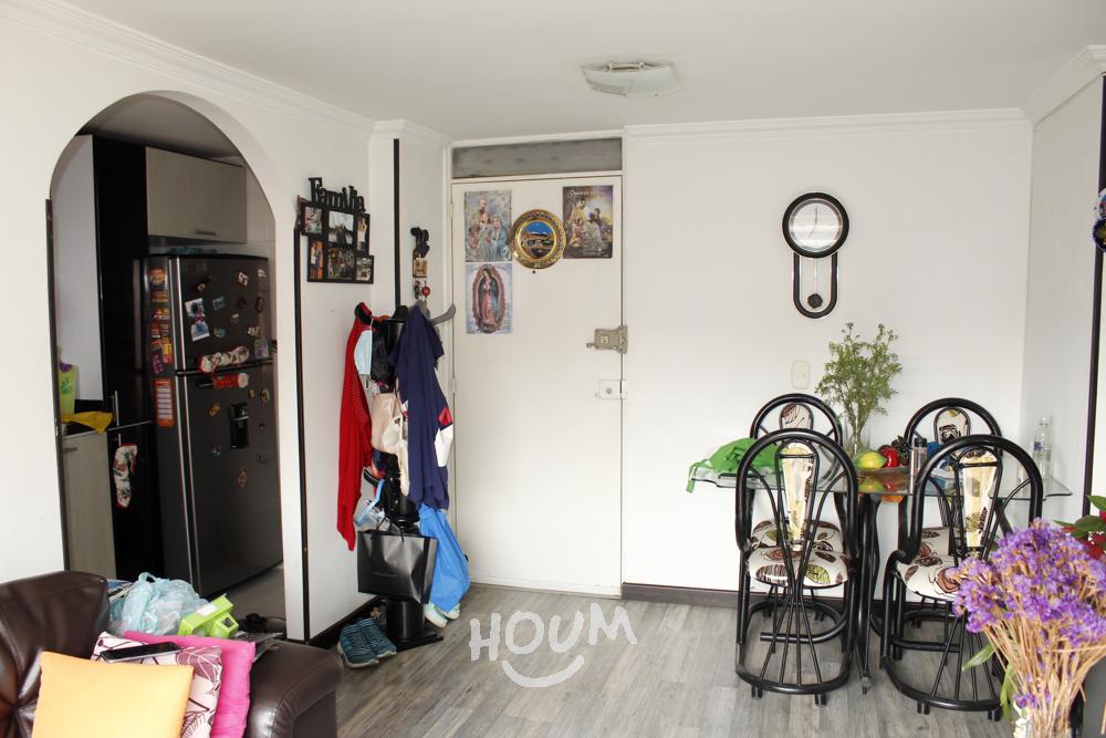 Apartamento de 3 alcobas en venta en El Tintal, Castilla, Bogotá, 42 m² · foto 2 de 24