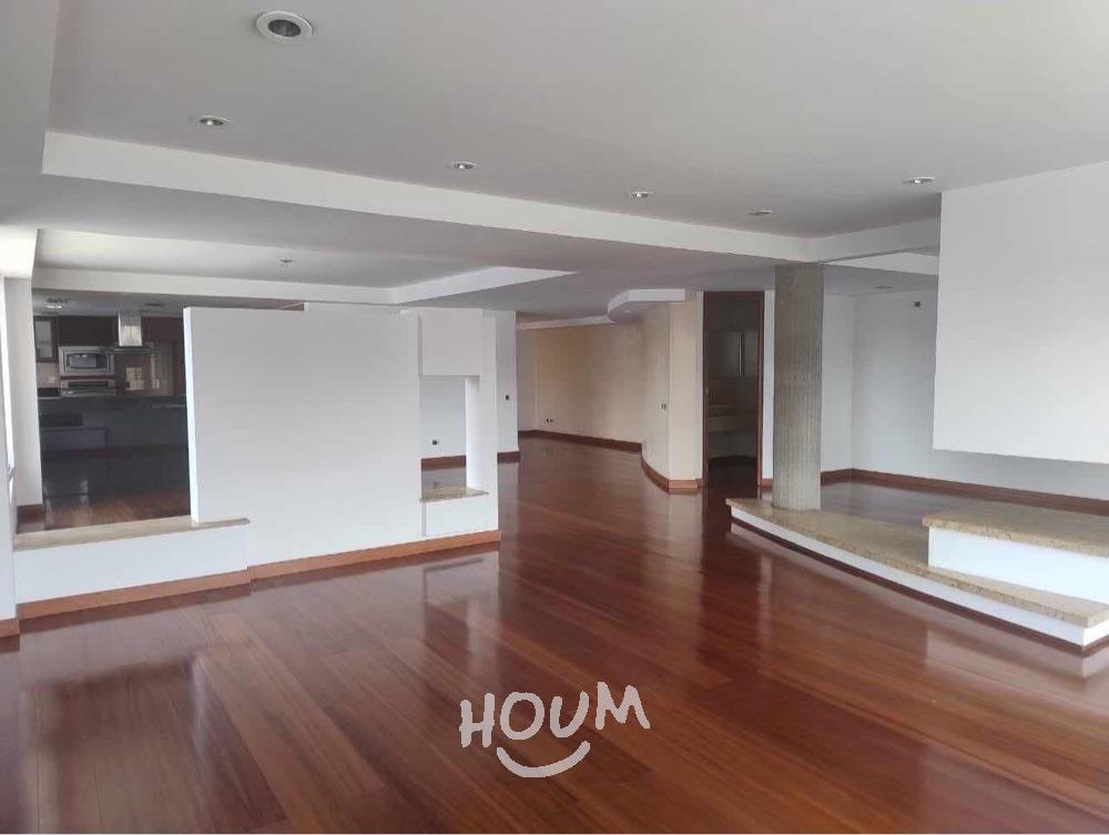 Apartamento en venta en Santa Barbara, Bogotá · foto 2 de 24