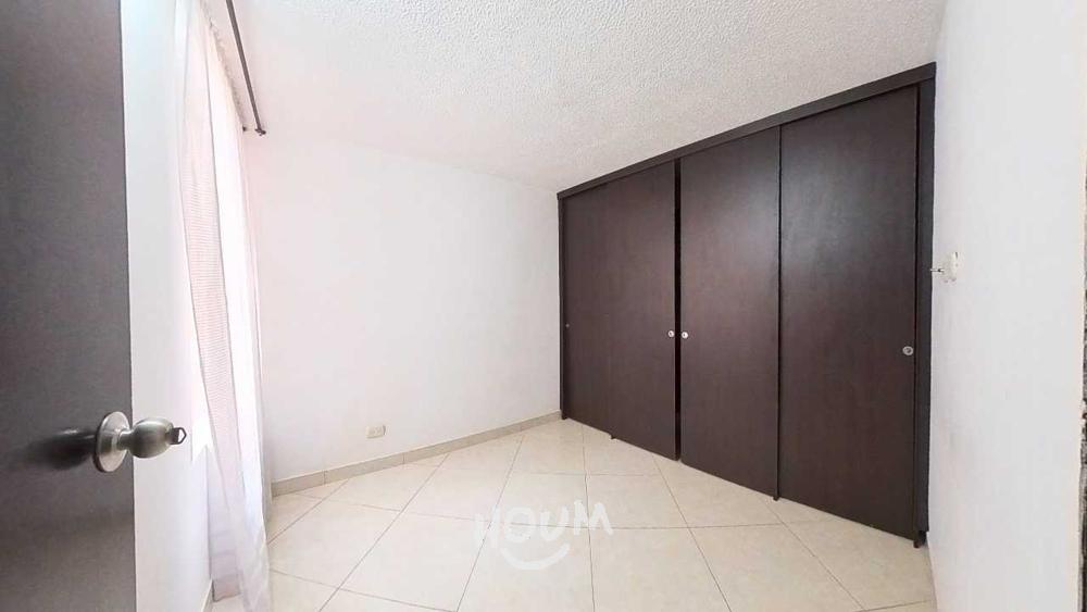Apartamento de 3 alcobas en venta en Laureles, Bogotá, 50 m² · foto 5 de 9