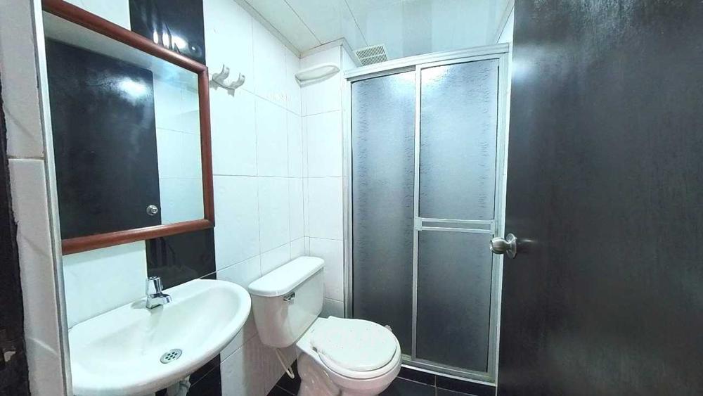 Apartamento de 3 alcobas en venta en Laureles, Bogotá, 50 m² · foto 4 de 9