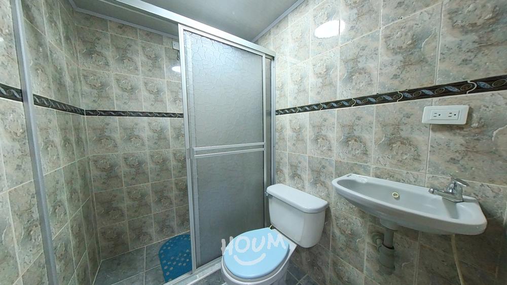 Apartamento de 3 alcobas en venta en Villa Teresita, Bogotá, 72 m² · foto 3 de 18