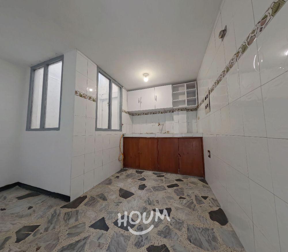 Apartamento de 3 alcobas en arriendo en Carvajal, Bogotá, 140 m² · foto 2 de 10