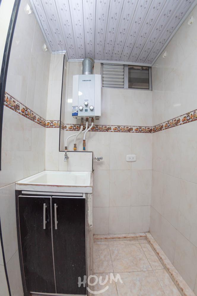 Apartamento de 1 alcoba en arriendo en Pinos De Lombardia, Bogotá, 30 m² · foto 13 de 17