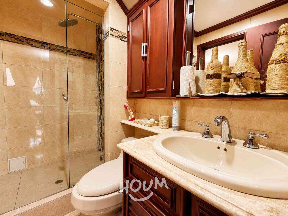 Apartamento de 3 alcobas en venta en Santa Barbara Central, Bogotá, 180 m² · foto 20 de 23