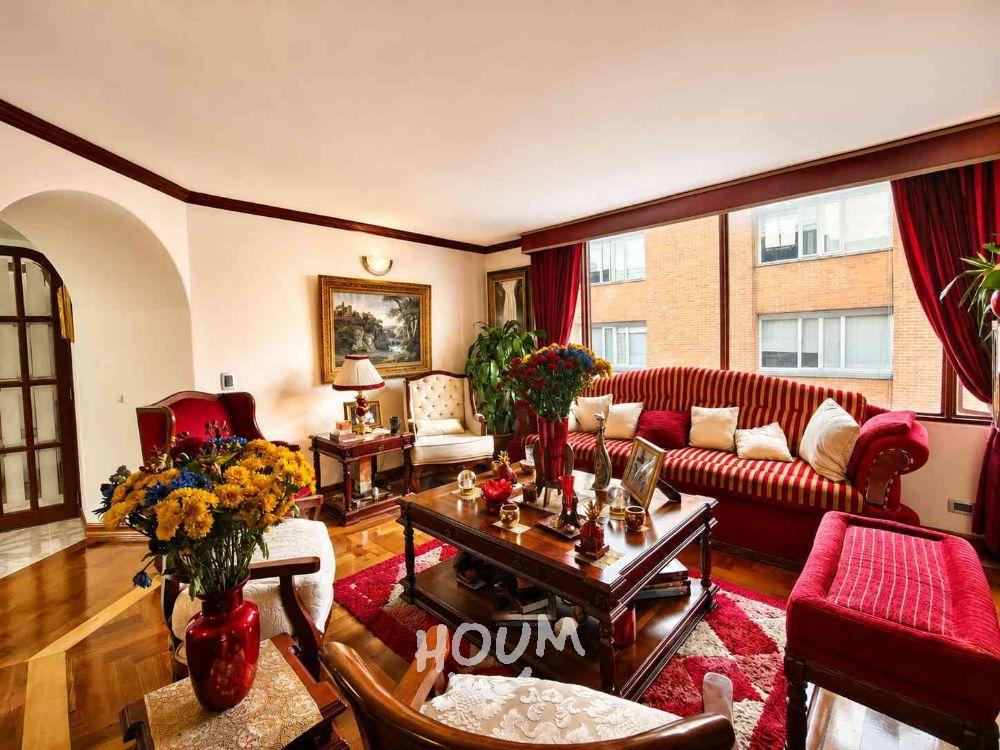 Apartamento de 3 alcobas en venta en Santa Barbara Central, Bogotá, 180 m² · foto 3 de 23
