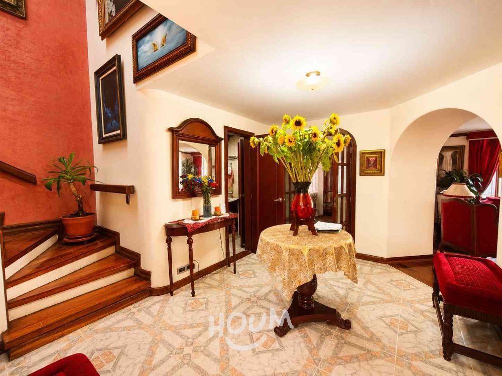 Apartamento de 3 alcobas en venta en Santa Barbara Central, Bogotá, 180 m² · foto 21 de 23