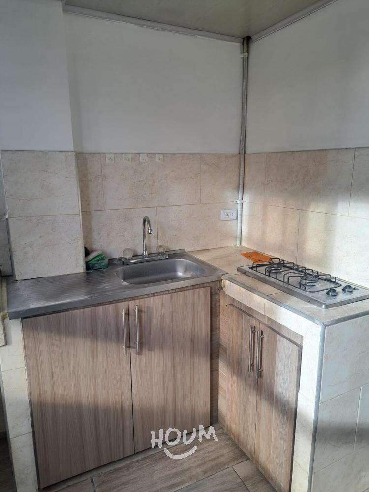 Casa de 6 alcobas en venta en Autopista Sur, Bogotá, 320 m² · foto 12 de 15