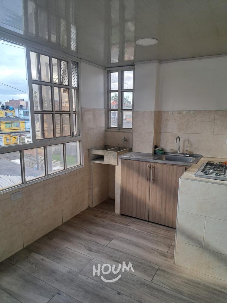 Casa de 6 alcobas en venta en Autopista Sur, Bogotá, 320 m² · foto 8 de 15