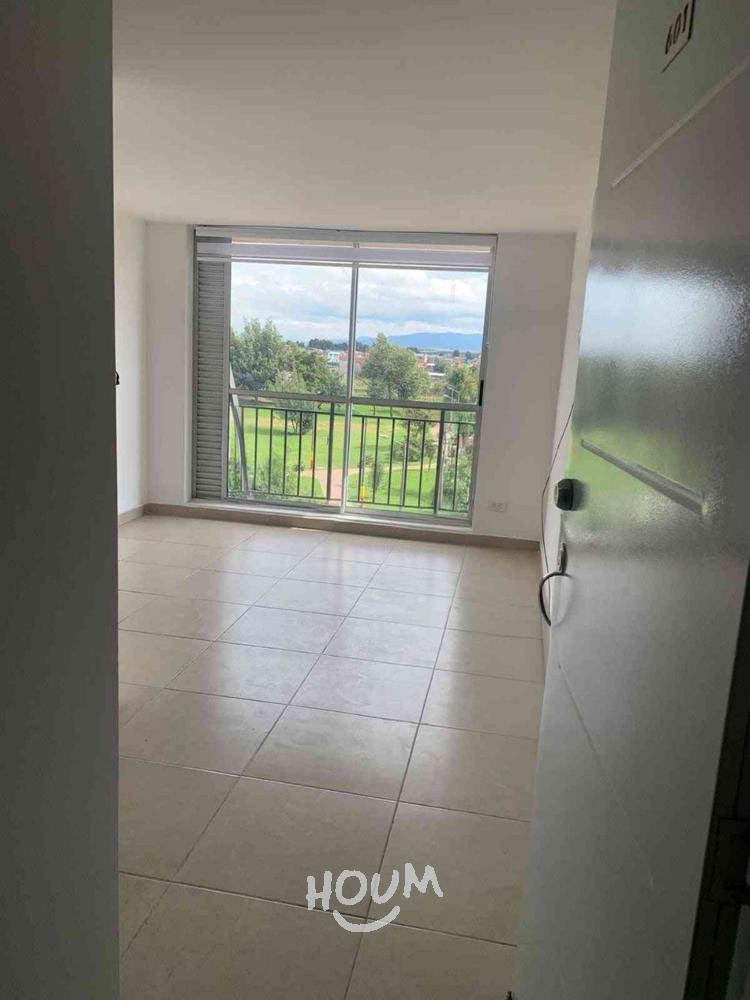 Apartamento de 2 alcobas en venta en San Pablo Jerico, Fontibon San Pablo, Bogotá, 36 m² · foto 2 de 24