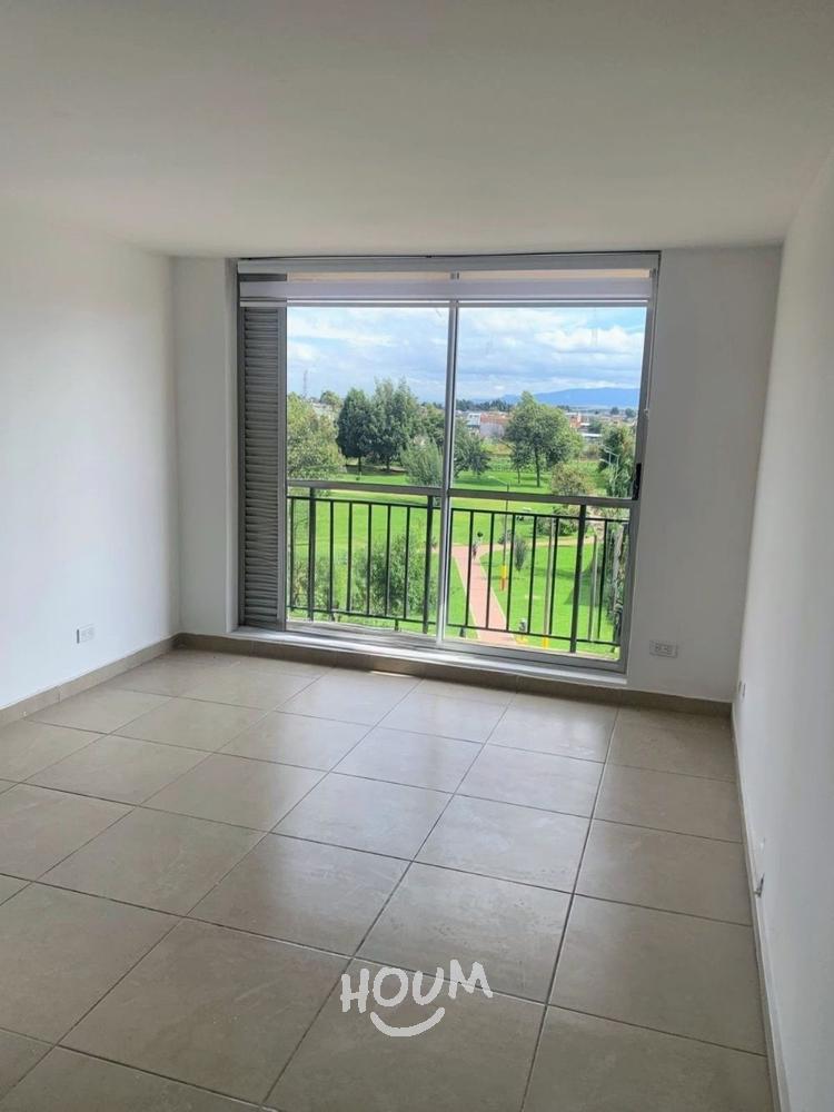 Apartamento de 2 alcobas en venta en San Pablo Jerico, Fontibon San Pablo, Bogotá, 36 m² · foto 3 de 24