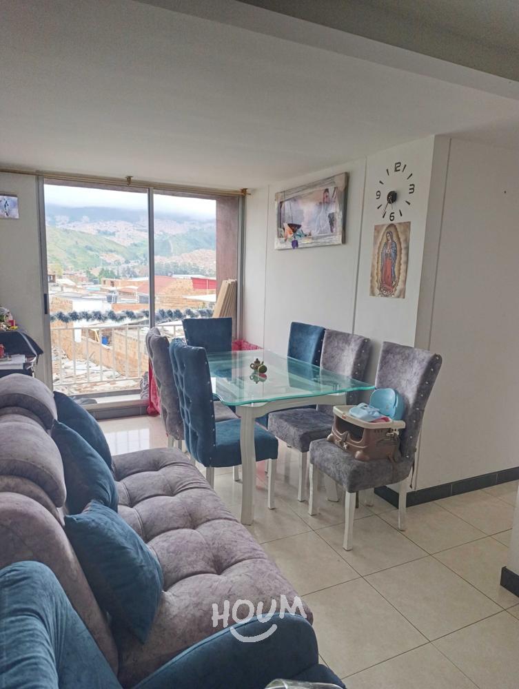 Apartamento en venta en Molinos Del Sur, Bogotá · foto 5 de 9