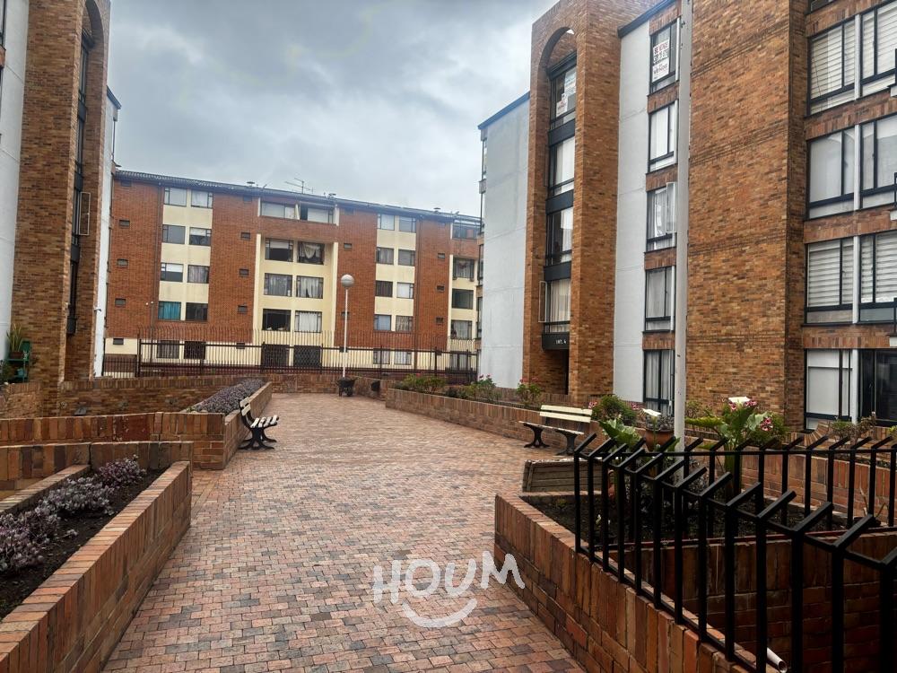 Apartamento de 3 alcobas en venta en El Danubio Occidental, Bogotá, 69 m² · foto 21 de 23