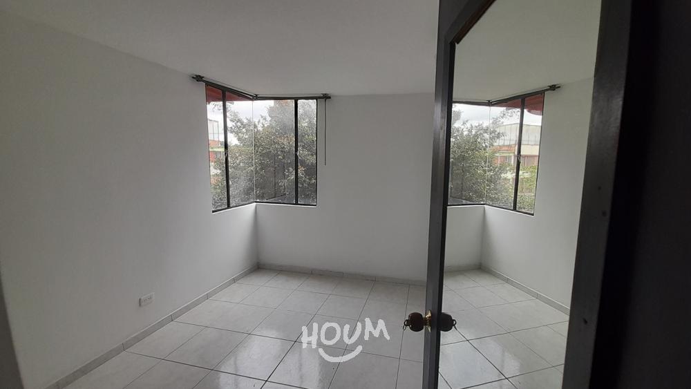 Apartamento de 3 alcobas en venta en Tibabuyes Universal, Bogotá, 63 m² · foto 2 de 22