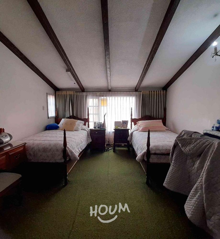 Casa de 4 alcobas en venta en Santa Barbara Central, Bogotá, 296 m² · foto 16 de 24