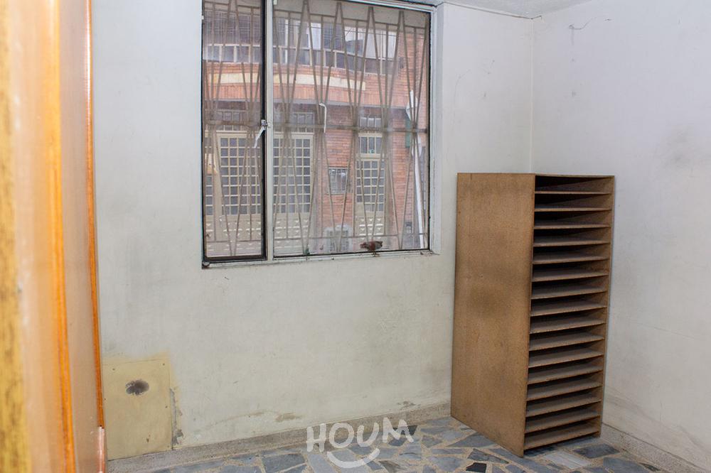 Casa de 6 alcobas en venta en Bosques De Mariana, Garcés Navas, Bogotá, 221 m² · foto 9 de 24