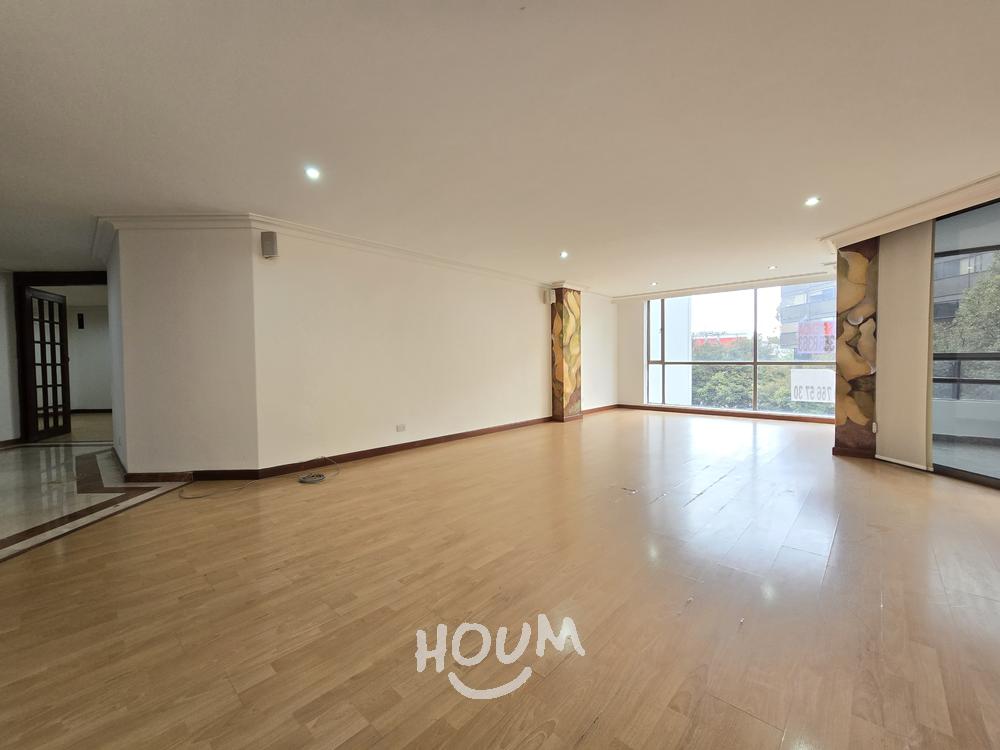Apartamento de 3 alcobas en venta en La Carolina, Bogotá, 270 m² · foto 19 de 24