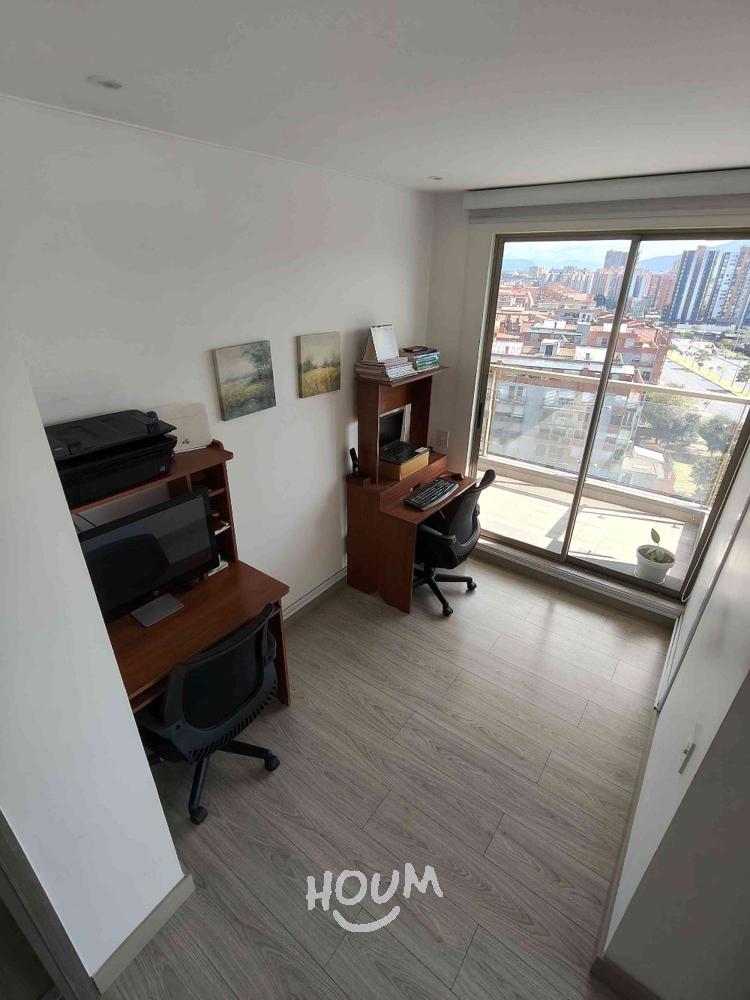 Apartamento de 3 alcobas en venta en Caminos De San Lorenzo, Bogotá, 134 m² · foto 11 de 24