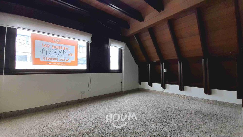 Casa en venta en Santa Barbara Central, Bogotá · foto 17 de 24