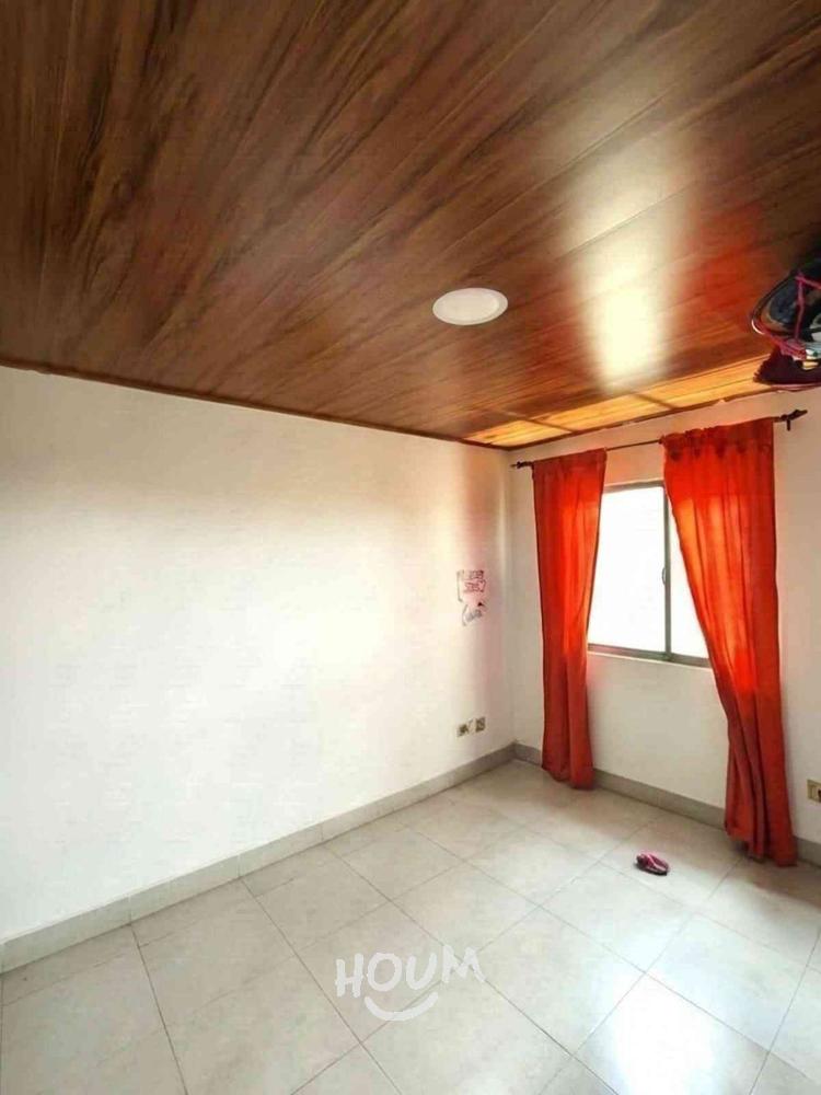 Casa de 8 alcobas en venta en Garces Navas Oriental, Bogotá, 270 m² · foto 2 de 21