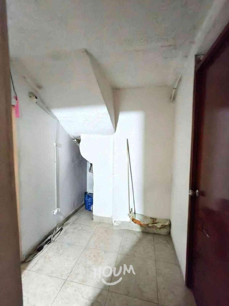 Casa de 8 alcobas en venta en Garces Navas Oriental, Bogotá, 270 m² · foto 12 de 21