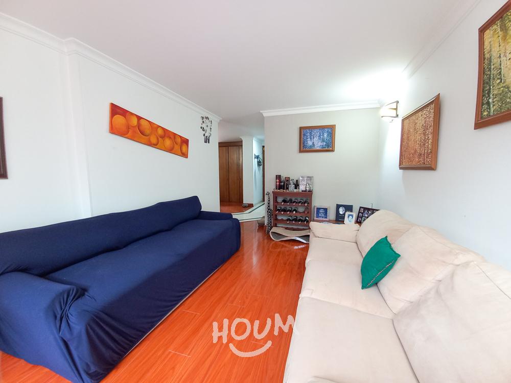 Apartamento de 2 alcobas en venta en Molinos Del Norte, Santa Bárbara, Bogotá, 140 m² · foto 2 de 24