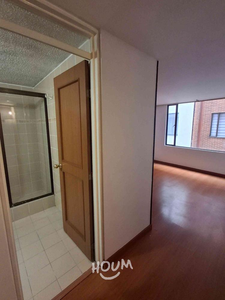 Apartamento de 2 alcobas en venta en Victoria Norte, Bogotá, 68 m² · foto 16 de 24