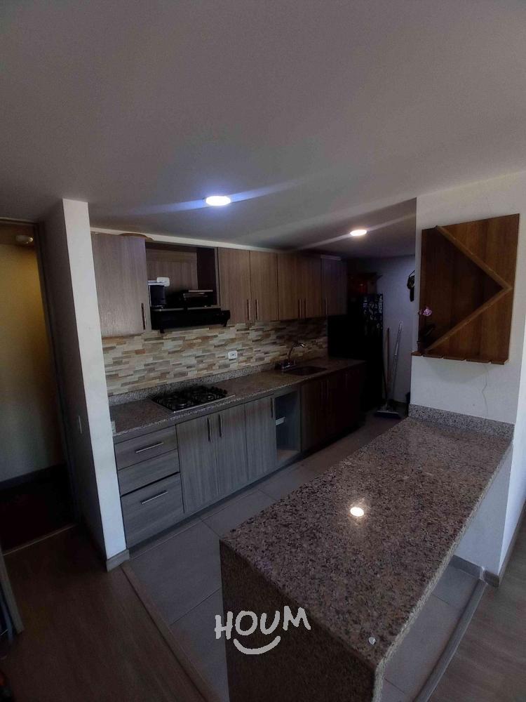 Apartamento en venta en Las Ferias, Bogotá · foto 13 de 24