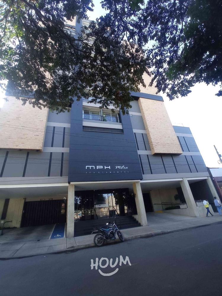 Apartamento en venta en Las Ferias, Bogotá · foto 2 de 24
