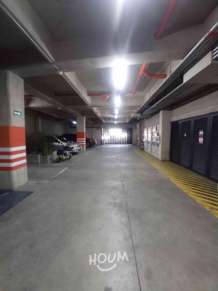 Apartamento en venta en Las Ferias, Bogotá · foto 3 de 24